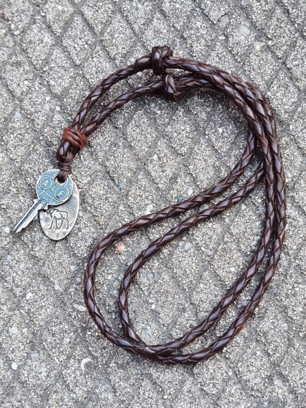 RARE Y2K Abercrombie & Fitch Braided Leather Necklace Key and Moose Charms